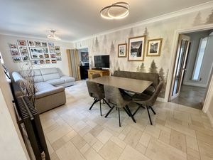 Dining/Family Room- click for photo gallery